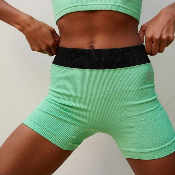 [NEW] Free People Prajna Shorts - Picture 2 of 14